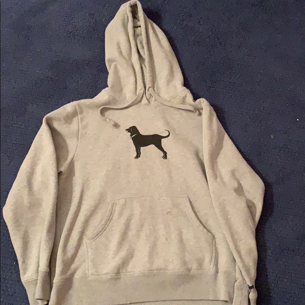 Black dog sweatshirt